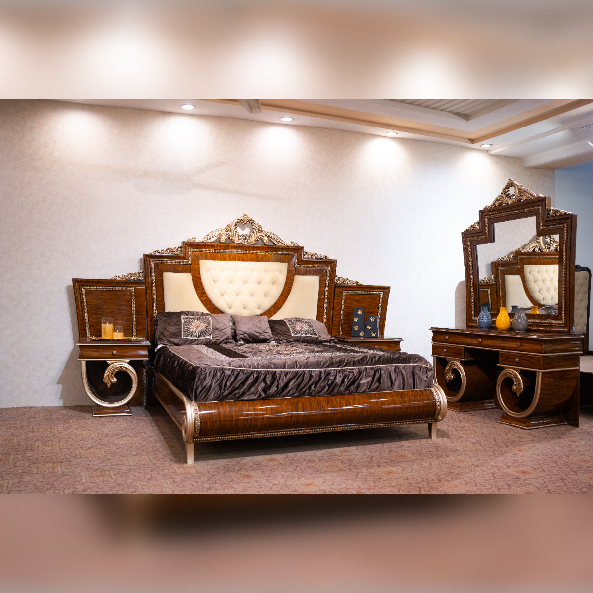Mansha Style Bed Set