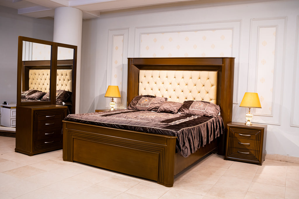 Pillar Palai Bed Set