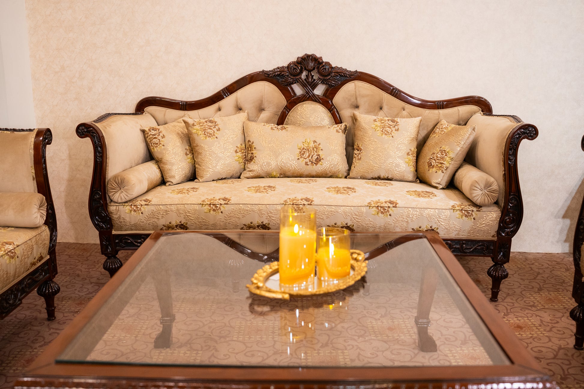 Beza Style Sofa Set