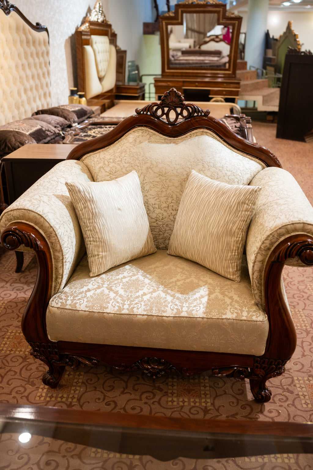 Royal Style Sofa Set